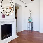 Appartement & - Town Hall