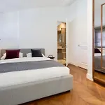 Appartement & - Town Hall