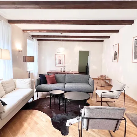 & - Town Hall Apartment Vilnius