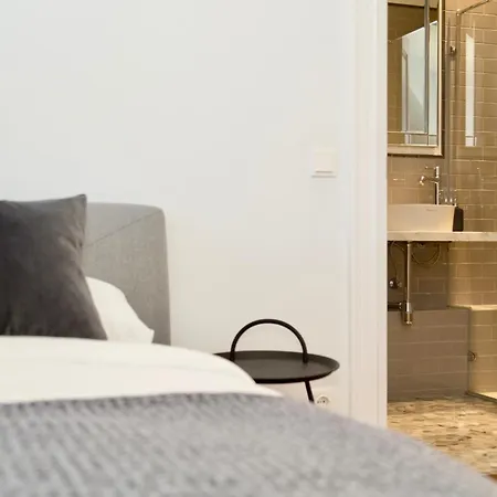 & - Town Hall Apartment Vilnius