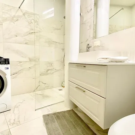 & - Town Hall Vilnius