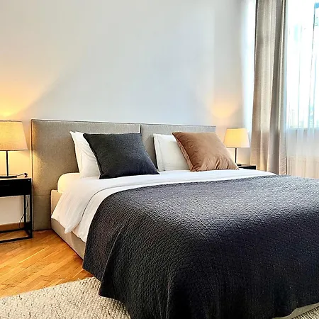 & - Town Hall Apartment Vilnius