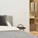 & - Town Hall Apartment Vilnius