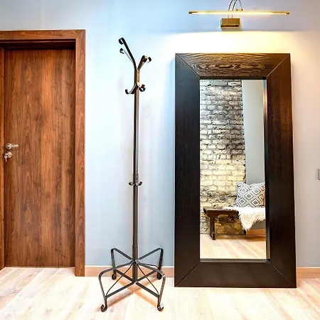 Апартаменты & - Town Hall *